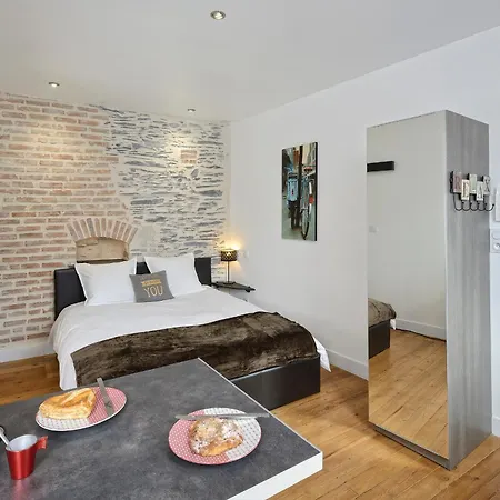 Apartment Hypercentre 10 Rue Valdemaine Angers